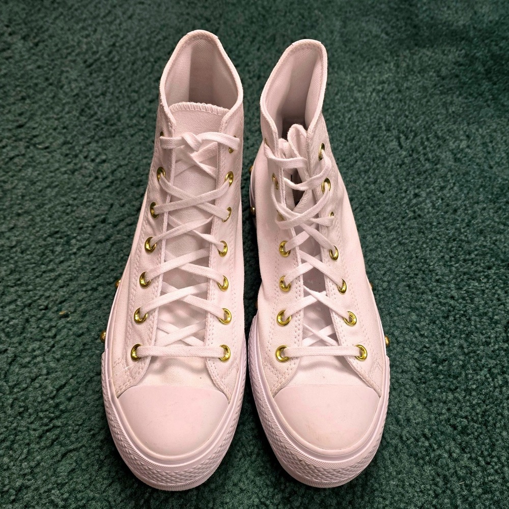 Converse Womens 9.5 Chuck Taylor All Star Platform High‎ Top White Gold Studs